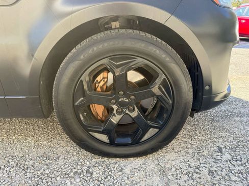 Used 2018 Land Rover Range Rover Sport HSE image 24