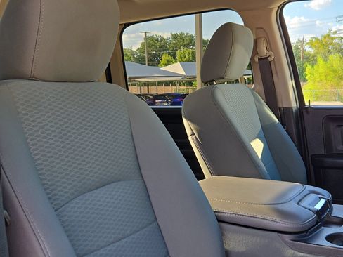 Used 2016 RAM 2500 Tradesman w/ Popular Equipment Group AWD/4WD image 28