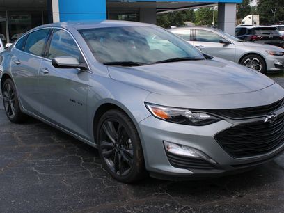 New 2025 Chevrolet Malibu LT w/ Sport Edition