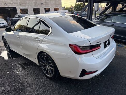Used 2020 BMW 330i xDrive Sedan w/ Driving Assistance Package AWD/4WD image 5