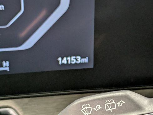 Used 2024 Kia Sorento SX Prestige w/ Sage Leather Package image 15