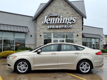 Used 2018 Ford Fusion SE w/ Fusion SE Technology Package