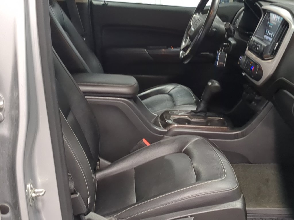 Used 2017 GMC Canyon SLT w/ Driver Alert Package AWD/4WD image 24