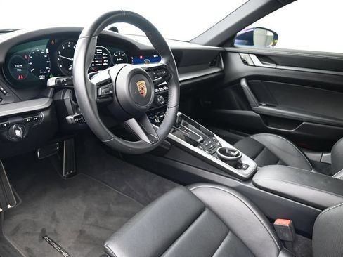 Certified 2020 Porsche 911 Carrera 4S AWD/4WD image 4