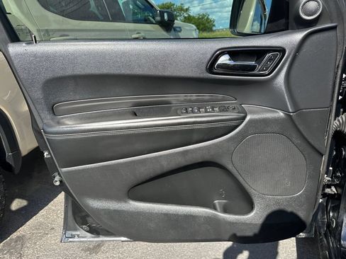 Used 2022 Dodge Durango GT RWD image 12