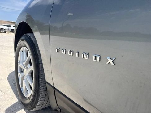 Used 2024 Chevrolet Equinox LT AWD/4WD image 9