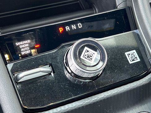 New 2025 Jeep Grand Cherokee Limited image 22