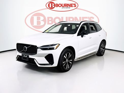 Used 2024 Volvo XC60 B5 Core AWD/4WD image 7