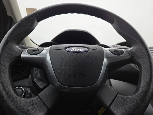 Used 2015 Ford Escape SE image 23