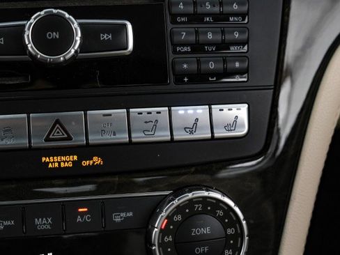 Used 2015 Mercedes-Benz SL 400 image 37