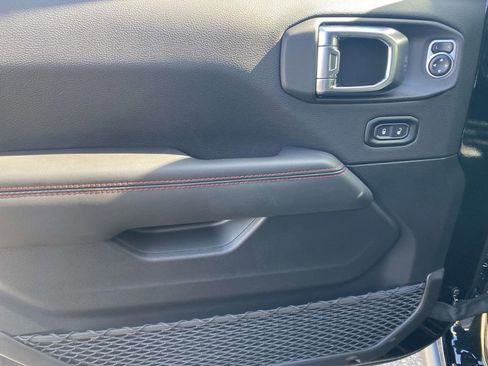 New 2026 Jeep Wrangler Unlimited Rubicon image 42