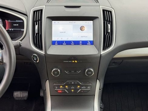 Used 2020 Ford Edge SEL image 15