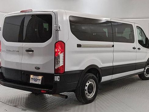 Used 2021 Ford Transit 350 XL image 3