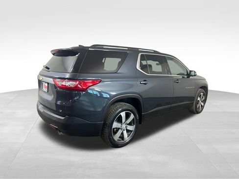 Used 2019 Chevrolet Traverse LT w/ LT Premium Package image 7