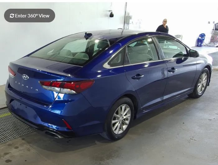 Used 2018 Hyundai Sonata SE FWD image 2