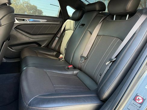 Used 2018 Genesis G80 3.3T Sport image 25