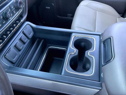 Used 2017 Chevrolet Silverado 1500 LTZ Z71 w/ LTZ Plus Package image 16