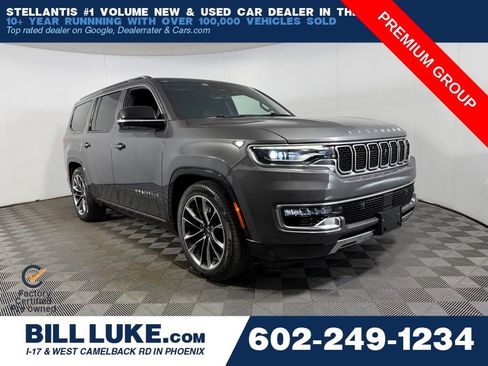 Used 2023 Jeep Wagoneer Series III w/ Premium Group I AWD/4WD image 1