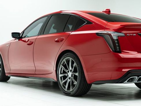 Used 2020 Cadillac CT5 V w/ Premium Package image 19