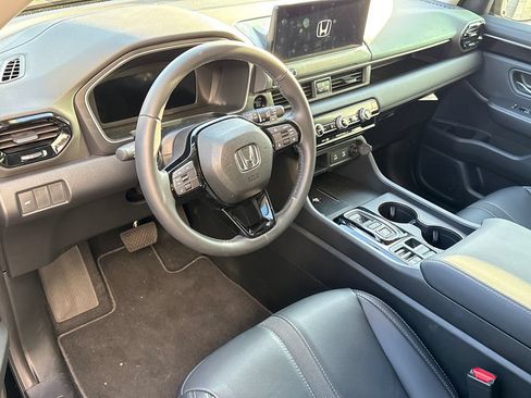 Certified 2026 Honda Pilot EX-L image 10