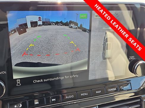 Used 2025 Nissan Pathfinder SL FWD image 20