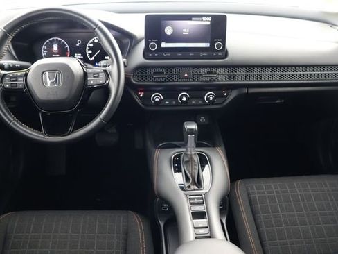 Certified 2023 Honda HR-V Sport image 2