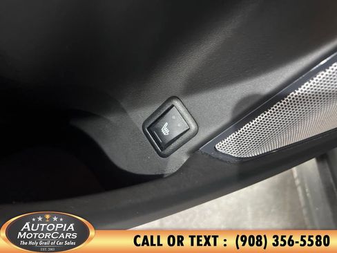 Used 2019 Maserati Levante GranSport image 28