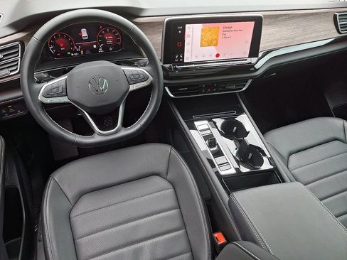 Certified 2026 Volkswagen Atlas SEL AWD/4WD image 11