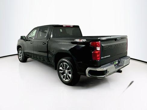 Used 2024 Chevrolet Silverado 1500 LT AWD/4WD image 5