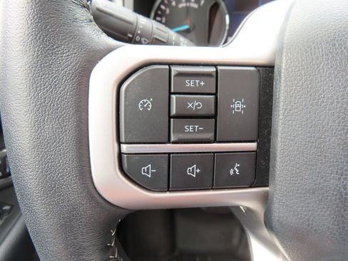 Used 2024 Ford Expedition Max XLT AWD/4WD image 18
