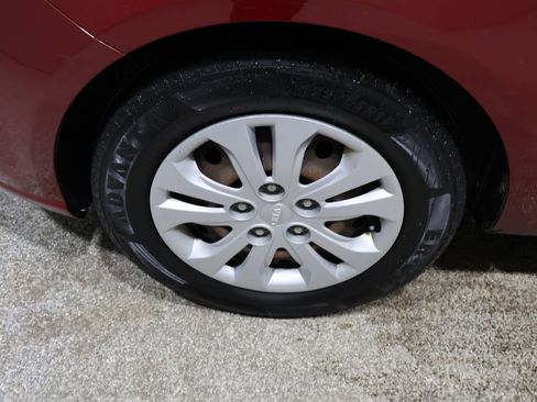 Used 2010 Kia Forte EX image 8