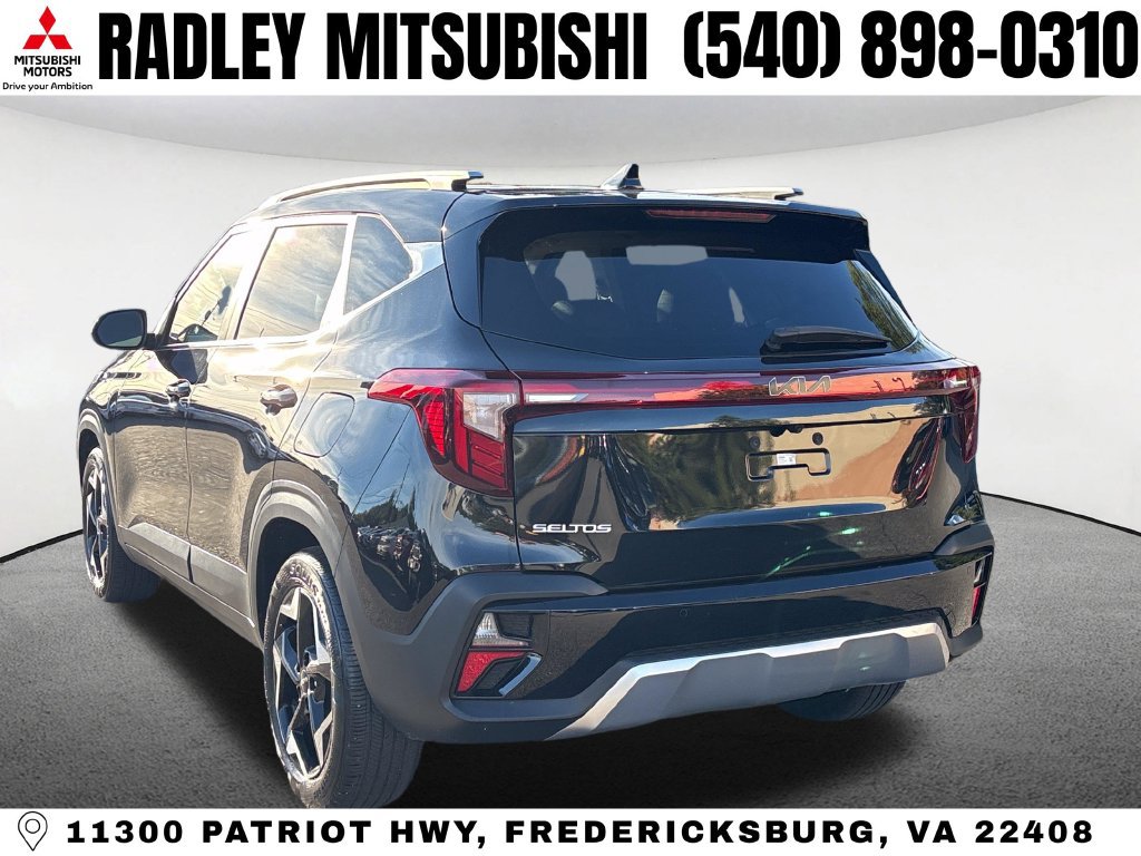 Used 2025 Kia Seltos EX w/ EX Sunroof Package FWD image 17