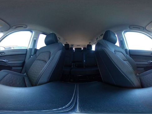 Used 2025 Nissan Pathfinder SV AWD/4WD image 45