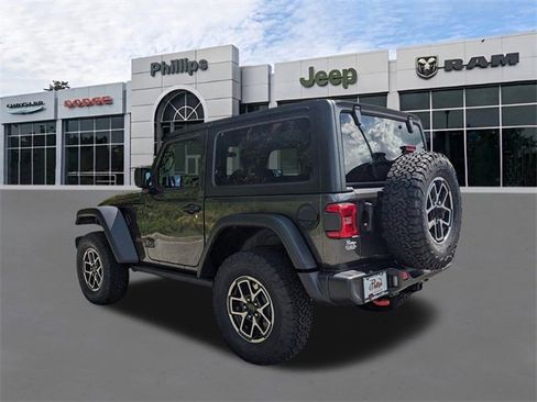 Used 2025 Jeep Wrangler Rubicon image 5