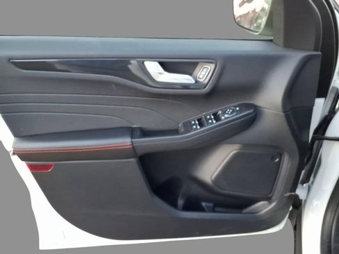 New 2026 Ford Escape ST-Line w/ Tech Pack #1 image 16