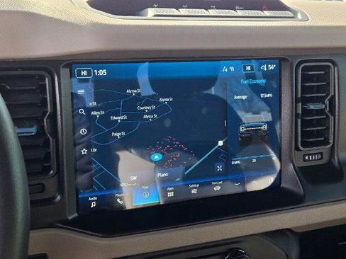 Certified 2022 Ford Bronco Wildtrak image 26