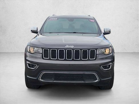 Used 2018 Jeep Grand Cherokee Limited RWD image 2
