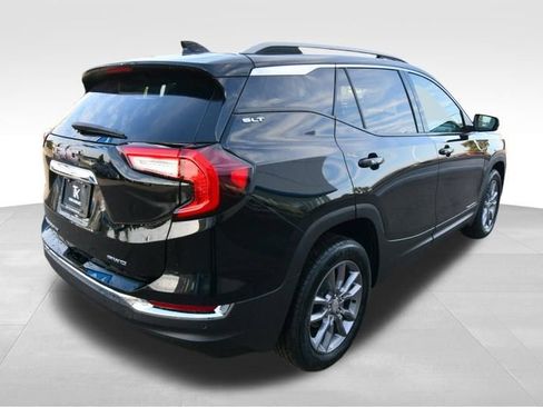 Used 2023 GMC Terrain SLT AWD/4WD image 7
