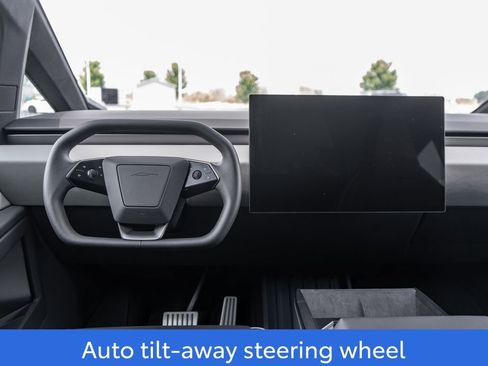 Used 2025 Tesla Cybertruck AWD Crew Cab image 17
