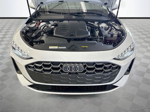 Certified 2025 Audi A5 2.0T Premium Plus w/ Premium Plus AWD/4WD image 32