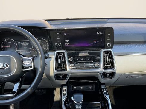 Used 2021 Kia Sorento SX image 13