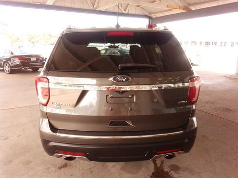 Used 2018 Ford Explorer Limited AWD/4WD image 4