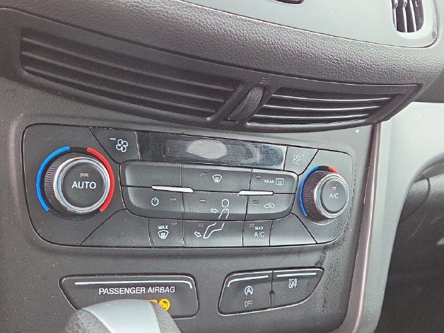 Used 2017 Ford Escape SE FWD image 9
