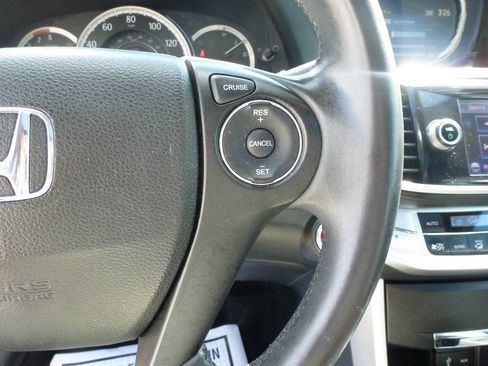 Used 2014 Honda Accord EX-L image 23
