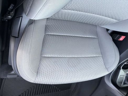 Used 2017 Hyundai Santa Fe Sport FWD image 17
