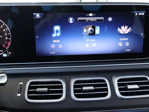 Certified 2025 Mercedes-Benz GLE 450e 4MATIC image 38