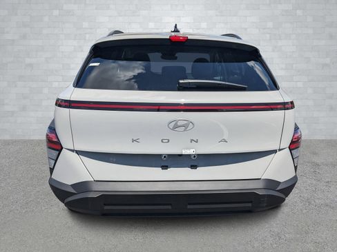 New 2025 Hyundai Kona SEL image 6
