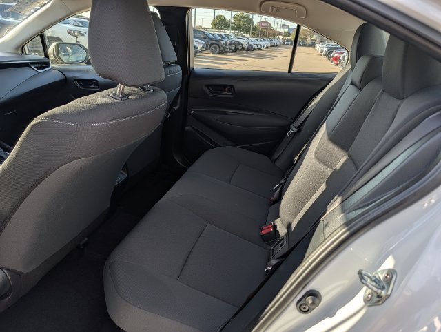 Certified 2026 Toyota Corolla LE w/ LE Premium Package FWD image 27