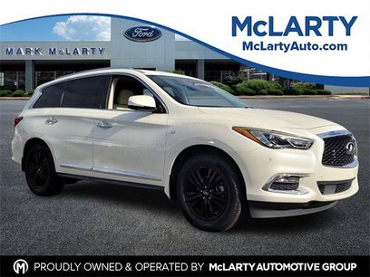Used 2019 INFINITI QX60 Luxe w/ Essential Package