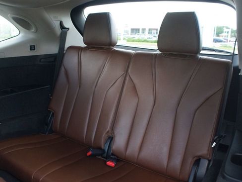 Used 2023 Acura MDX SH-AWD w/ Advance Package image 16